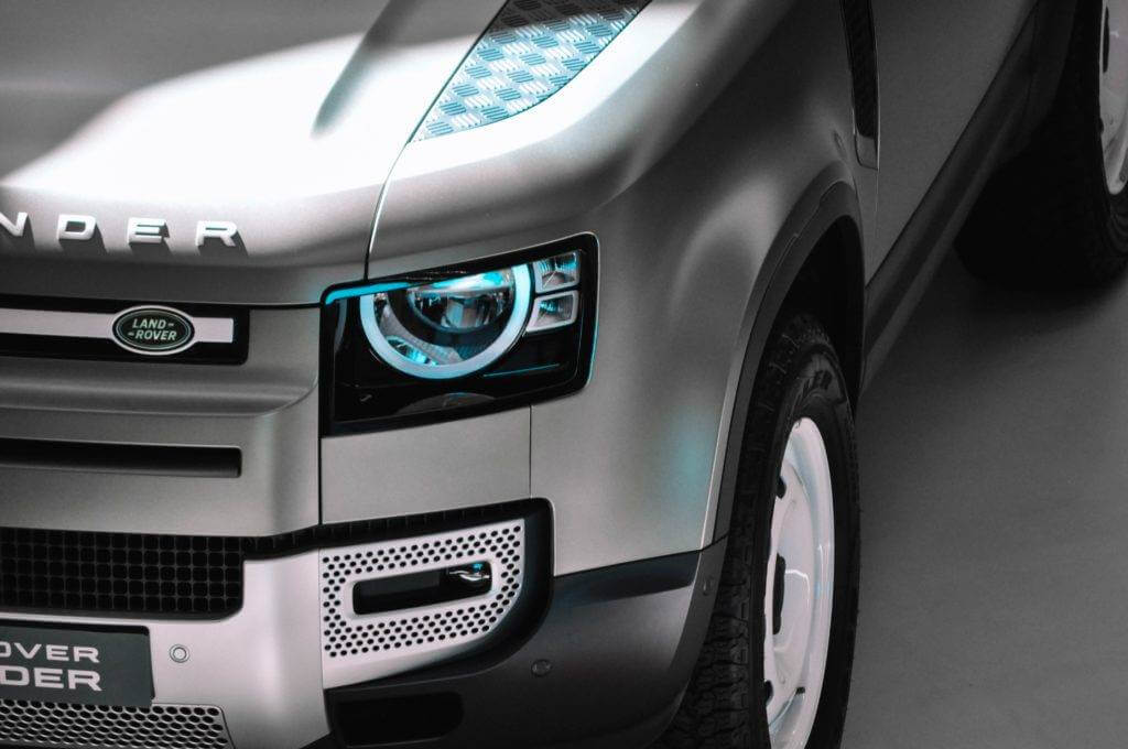 2022 Land Rover Defender in grey. All carriers are required to have adequate cargo insurance and complete insurance coverage. We provide excellent customer service and promise you will have a great experience.
